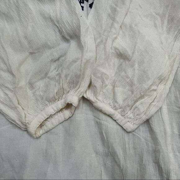 Ecote Boho Top, Size Small - Picture 3 of 6